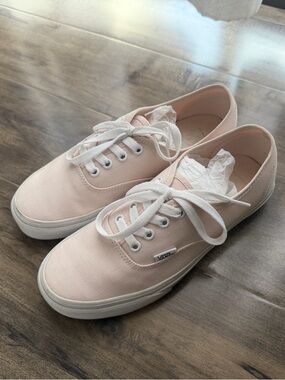Vans Authentic Low-Top Sneakers in Pale Pink and White